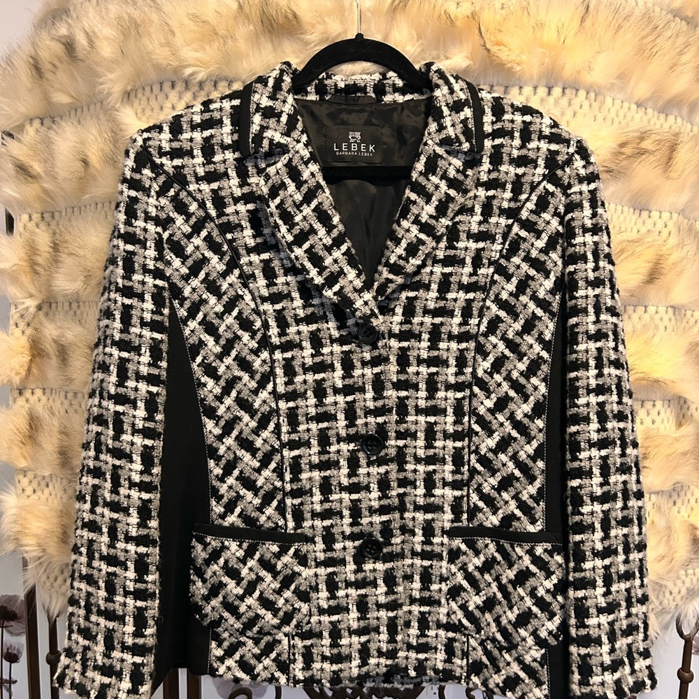 Women's Black and White Jacket - Picture 3 of 9